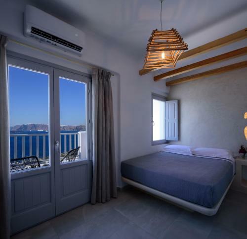 Bed & Breakfast Acro Blue Luxury Villas