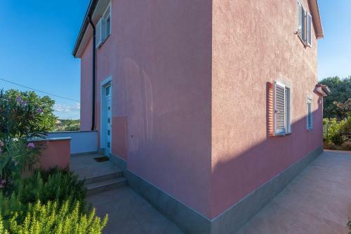 Apartment Mariuccia With Private Pool