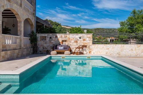 Villa H-resort