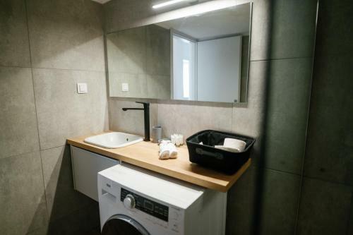 Stamatina's Luxury Apartments (Deluxe Suite)