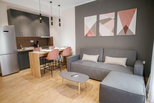 Stamatina's Luxury Apartments (Deluxe Suite)