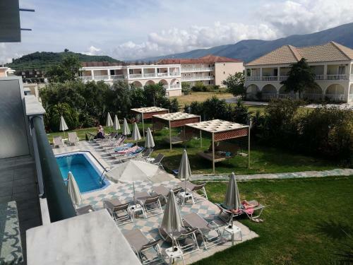 Marinos Apartments