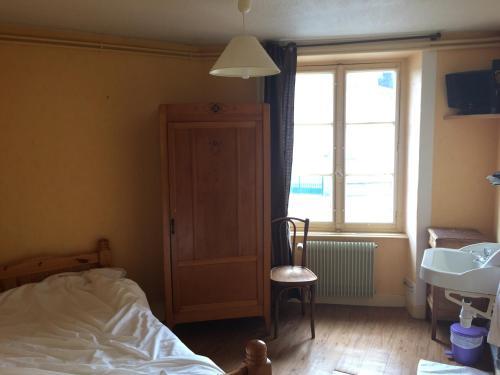 Hotel H�tel Saint Pierre