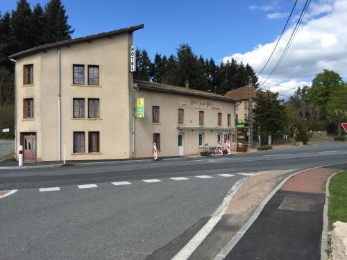 Hotel H�tel Saint Pierre