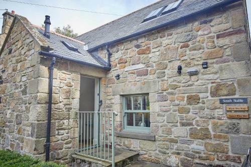 South Stable At Hallsteads: Cosy Stone Cottage, With Parking
