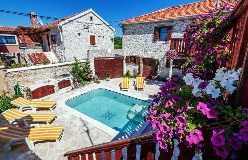Apartamentos Studios Villa Romantica