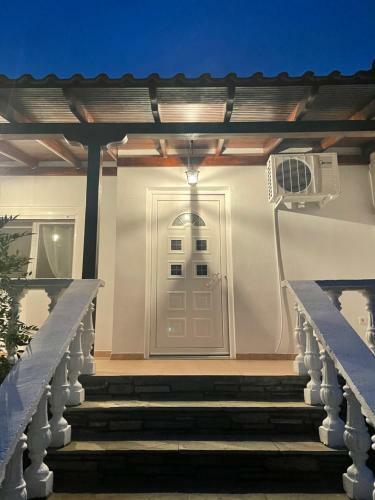 Villa Alexandros