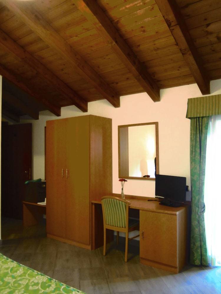Hotel Albergo La Veranda