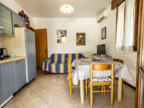 Holiday Home Pino Tre Lido Di Volano