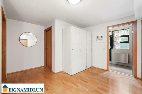 Large Apartment Close To The Centre