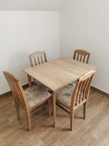 Ana Apartmani Zelenika