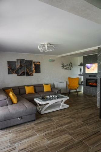 Vila Durmitor Nest Krstajic