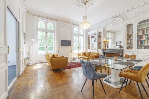 Apartamento Le Roi Ren�, Appartement Haussmannien Exceptionnel