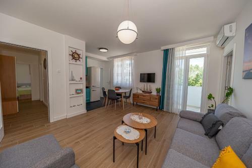 Bonaca Apartment