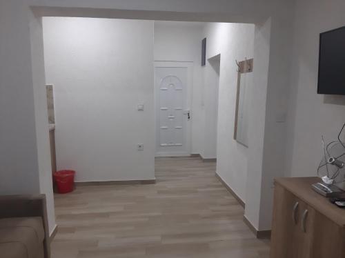 Apartmani Daci?