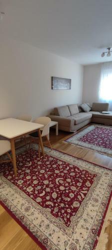 Todor Apartment