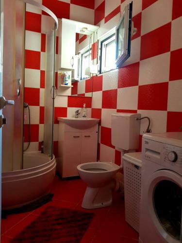 Ugrenovi? Apartmani