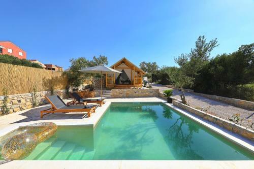 Auras - Glamping Eco Resort