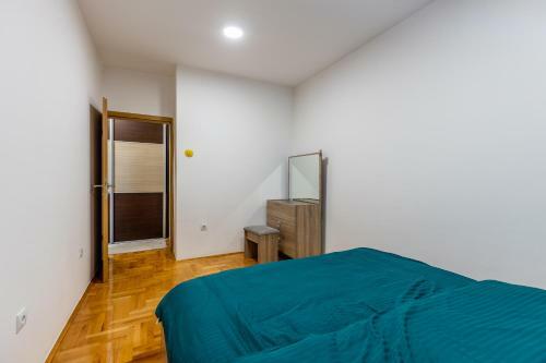 Apartman Perovi?