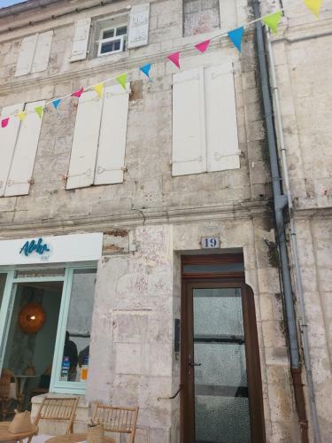 Apartamento Studio Cosy Dans Le Vieil Angoul�me / Wifi
