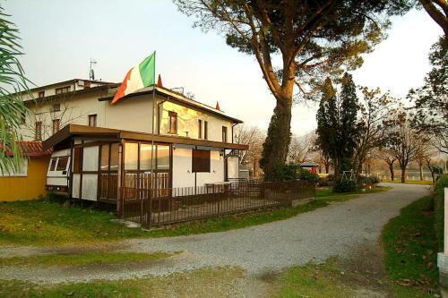 Camping Hotel Au Lac De Como