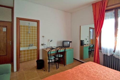 Camping Hotel Au Lac De Como