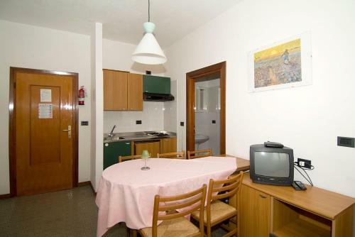 Camping Hotel Au Lac De Como