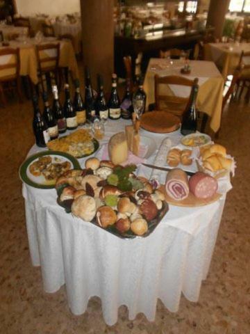 Hotel Albergo Ristorante Miramonti Toano
