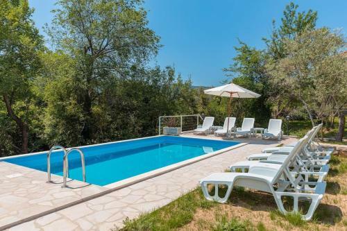 Villa With Pool - Lepeti? Dljr Rati?evina