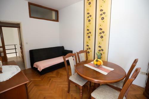 Apartments Cebra