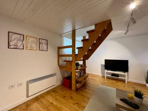 Sunset Apartment Kola?in