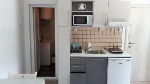 Hostal Studio Apartments Ilija