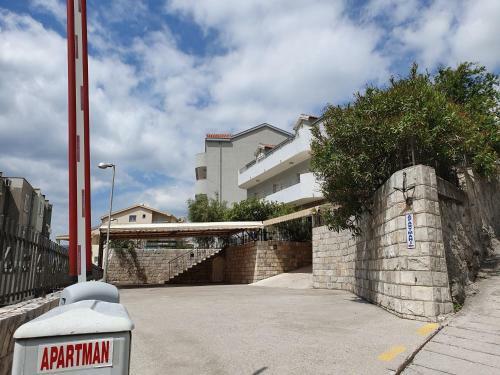 Hostal Studio Apartments Ilija
