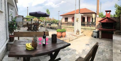 Hostal Rena Apartments