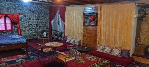 Hostal Osmanli Tower