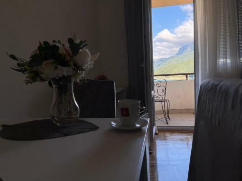 Zora Apartment