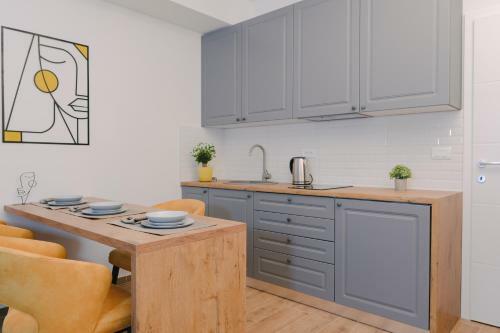 Serenity Downtown Apartments Ohrid