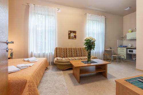 Hostal Room In Guest Room - Valensija - Studio Apartment