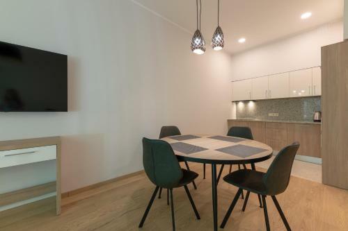 Oasis Apartments
