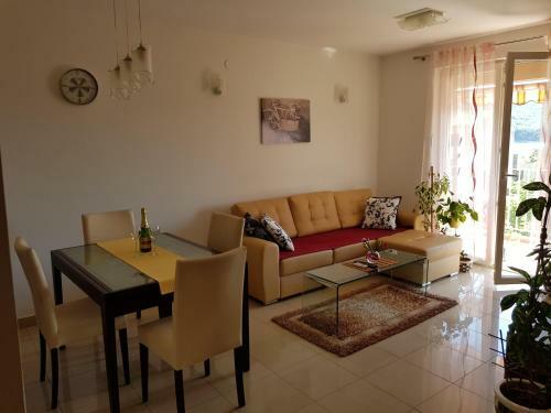 Hostal Apartman Flavia