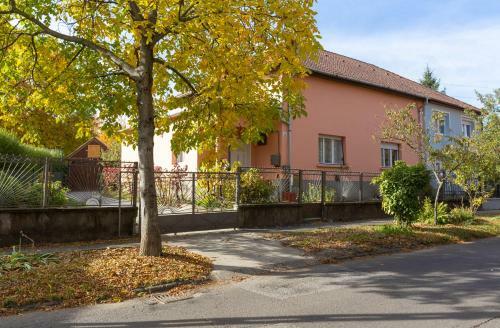 K�t Cica Apartman