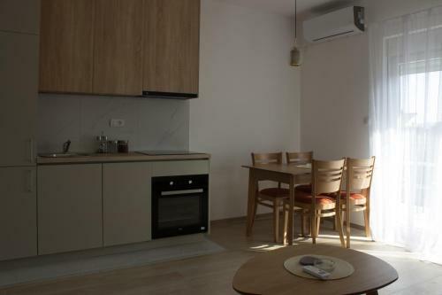 Apartments Prova ****