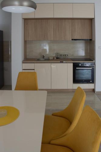 Apartments Prova ****