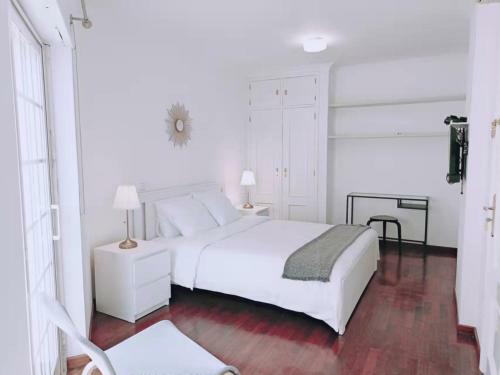 Hostal Alvide Guest House