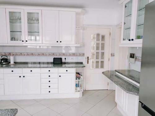 Hostal Alvide Guest House