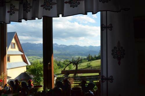 Hostal Pensjonat ?leboda Wynajem Pokoi Ewa Sato?a
