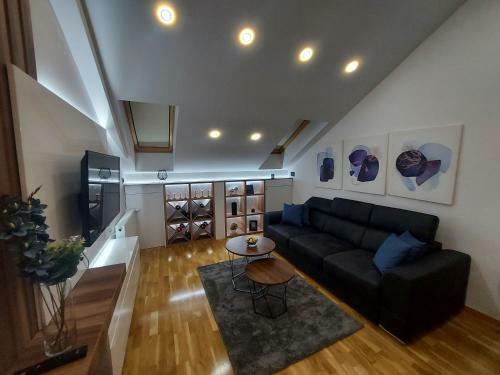 Apartamento Tri S Lux