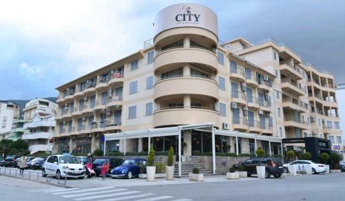 White Bear Apartment