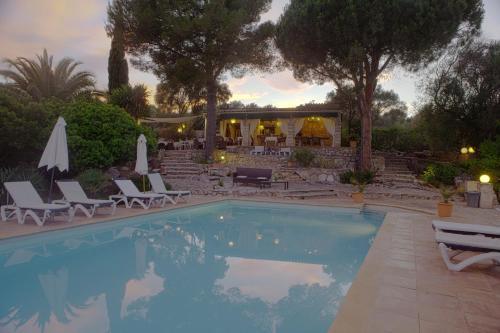 Hostal El Encinar De Arta