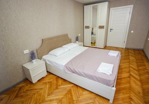 Apartamento ?????-?????